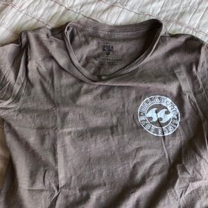 Billabong tshirt